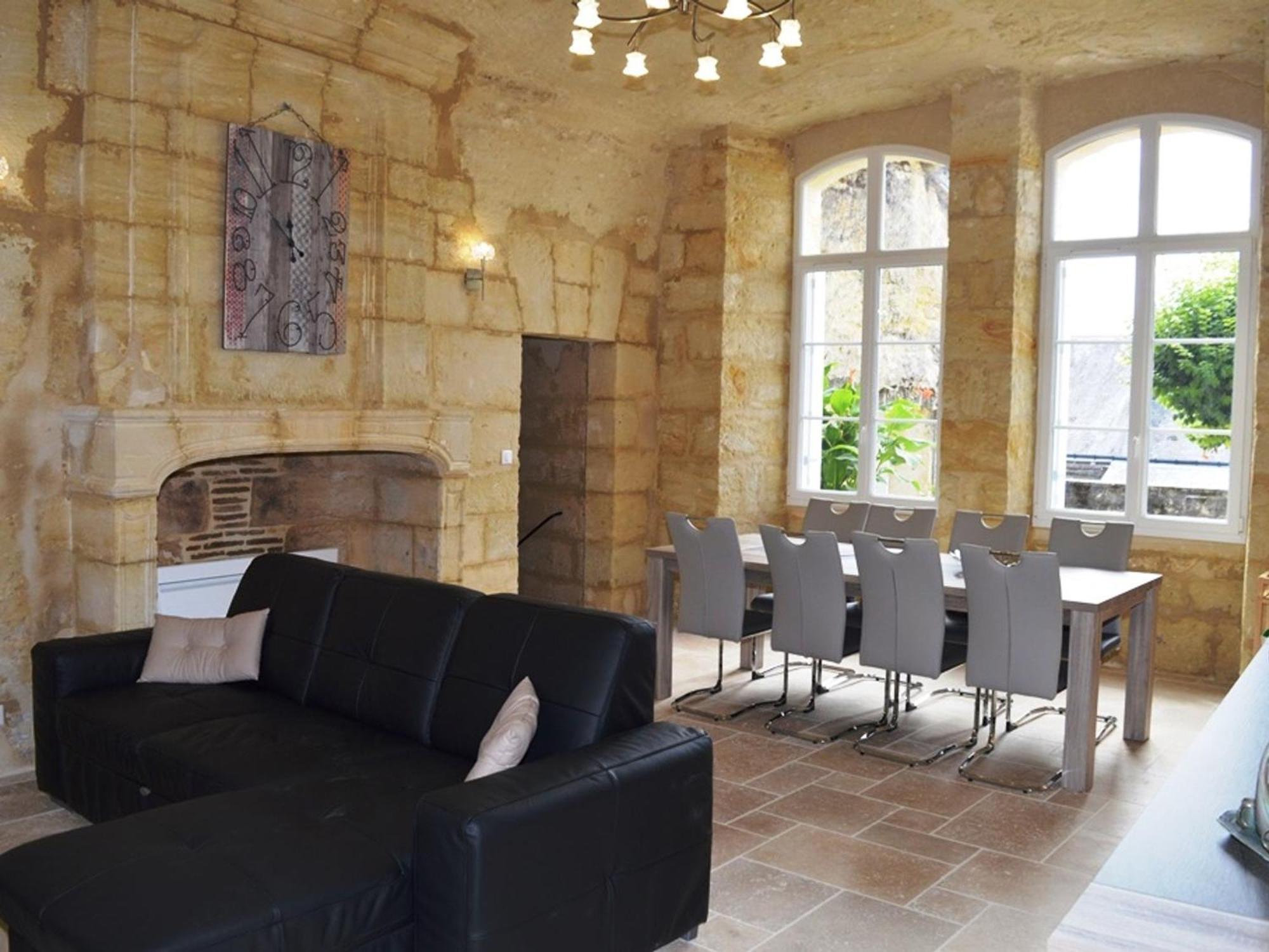 Maison Troglodyte Elegante Avec Spa, Salle De Jeux Et Jardin Clos A Vouvray - Fr-1-381-87 Luaran gambar